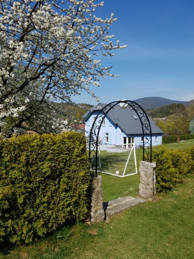 Blue Pension สโวโบดา นาด อูโปว์ ภายนอก รูปภาพ